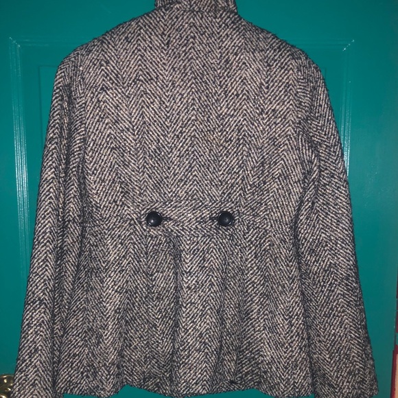 Winter jacket - Picture 2 of 6